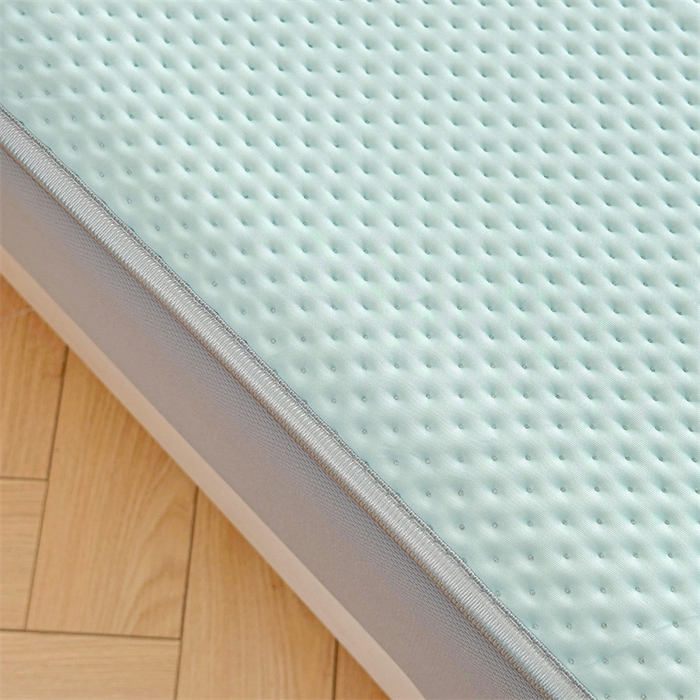 91家纺网 家纺一手货源 找家纺 慕木2025新款A类凉感丝小冰熊云母冰丝凉席床笠夏被系列  小冰熊-天空蓝床笠