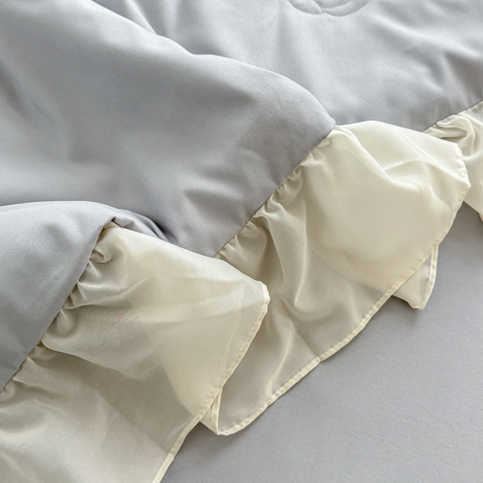 91家纺网 家纺一手货源 找家纺 凯美家居 2025新款超柔亲肤棉夏被回件套 夏被蝶恋花 浅灰