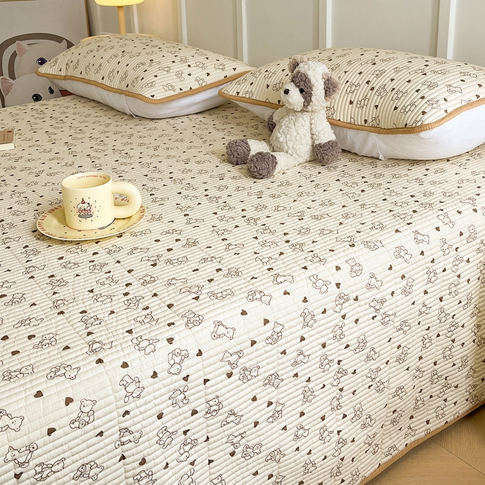 91家纺网 家纺一手货源 找家纺 梵朴 2025新款跑量款纯棉印花床盖三件套 贝贝熊