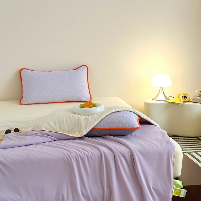 91家纺网 家纺一手货源 找家纺 顾里2025新款冰皮抗菌凉感被 芋泥奶盖