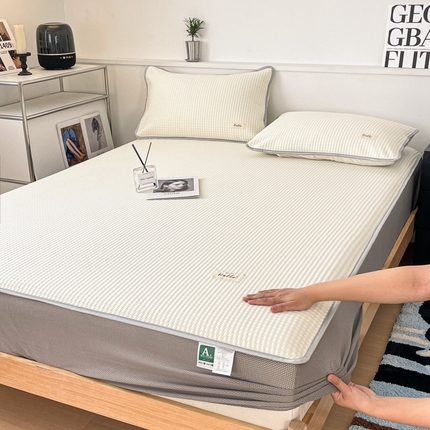 91家纺网 家纺一手货源 找家纺 吉象2025新款A类床笠款软凉席 饼干格象牙白