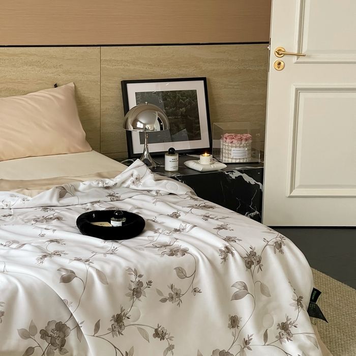 91家纺网 家纺一手货源 找家纺 顾里2025新款天丝莱赛尔夏被 罗曼