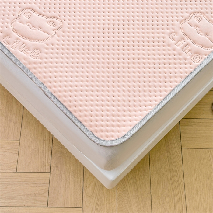 91家纺网 家纺一手货源 找家纺 慕木2025新款A类凉感丝小冰熊云母冰丝凉席床笠夏被系列  小冰熊-樱花粉床席