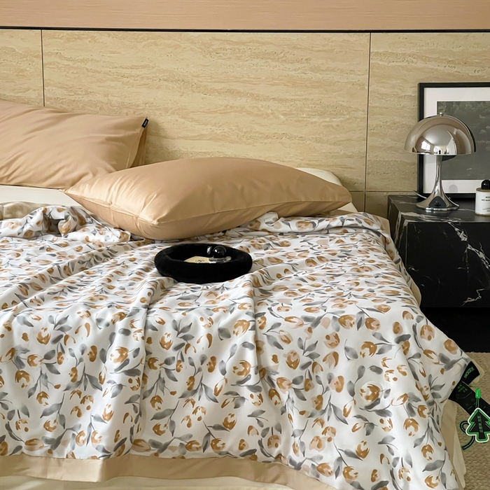 91家纺网 家纺一手货源 找家纺 顾里2025新款天丝莱赛尔夏被 花岛入梦蓝