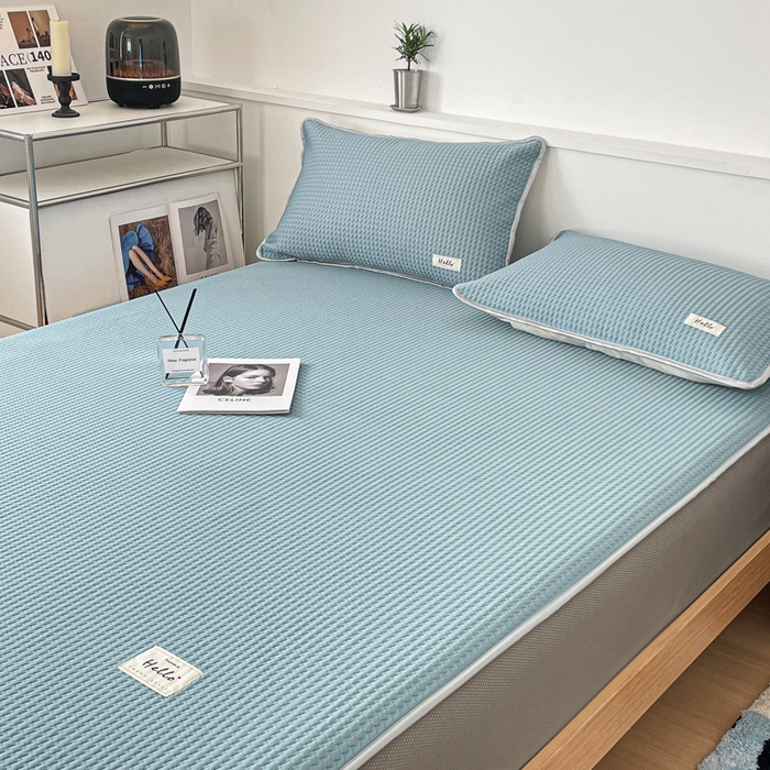 91家纺网 家纺一手货源 找家纺 吉象2025新款A类床笠款软凉席 饼干格湖蓝