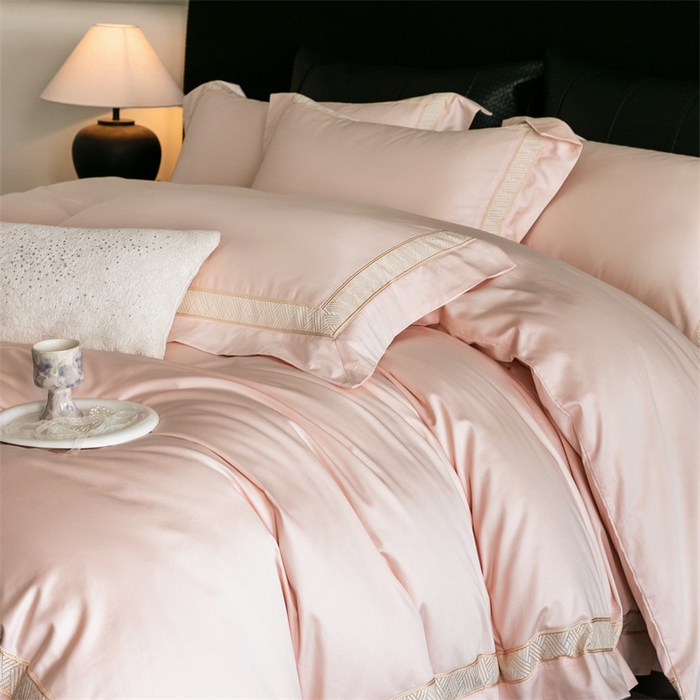 91家纺网 家纺一手货源 找家纺 2025新款全棉长绒棉刺绣四件套-时光 时光-粉