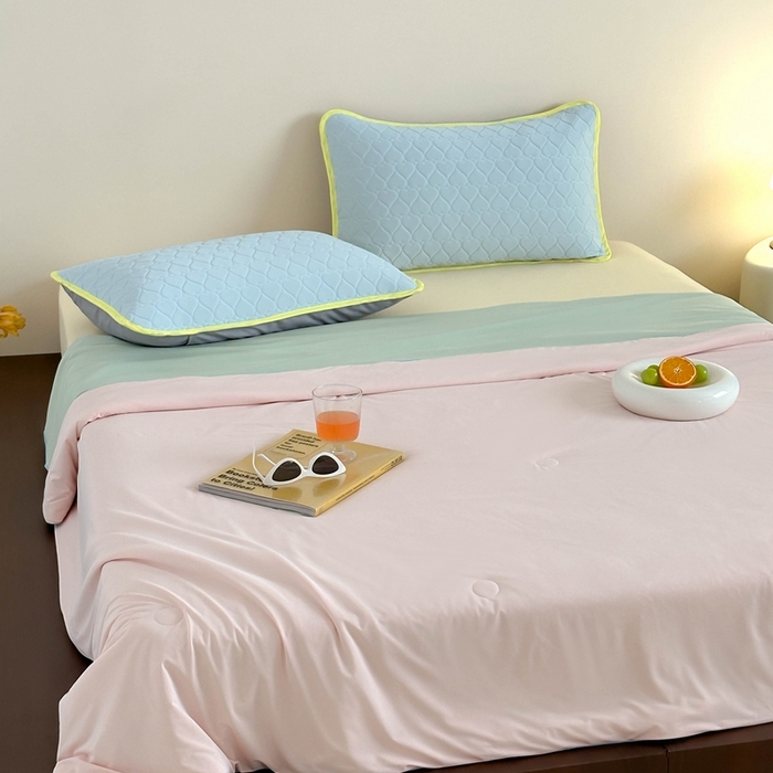 91家纺网 家纺一手货源 找家纺 顾里2025新款冰皮抗菌凉感被 芭乐茉莉