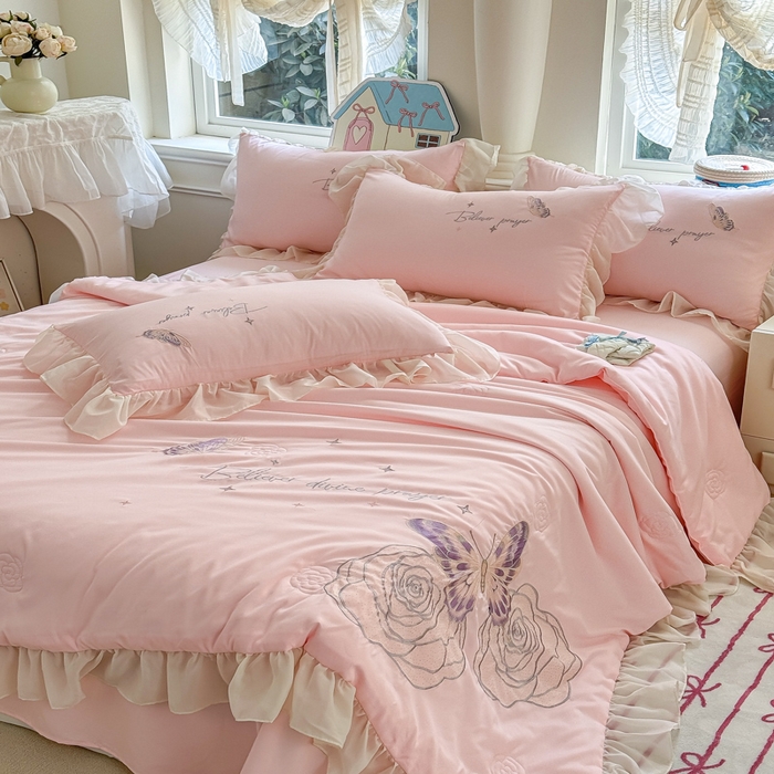 91家纺网 家纺一手货源 找家纺 凯美家居 2025新款超柔亲肤棉夏被回件套 夏被蝶恋花 粉玉