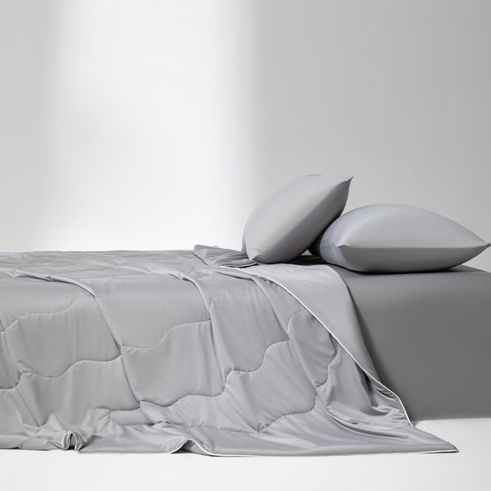 91家纺网 家纺一手货源 找家纺 样样红被业 2025新款抗菌凉感丝夏被 灰色