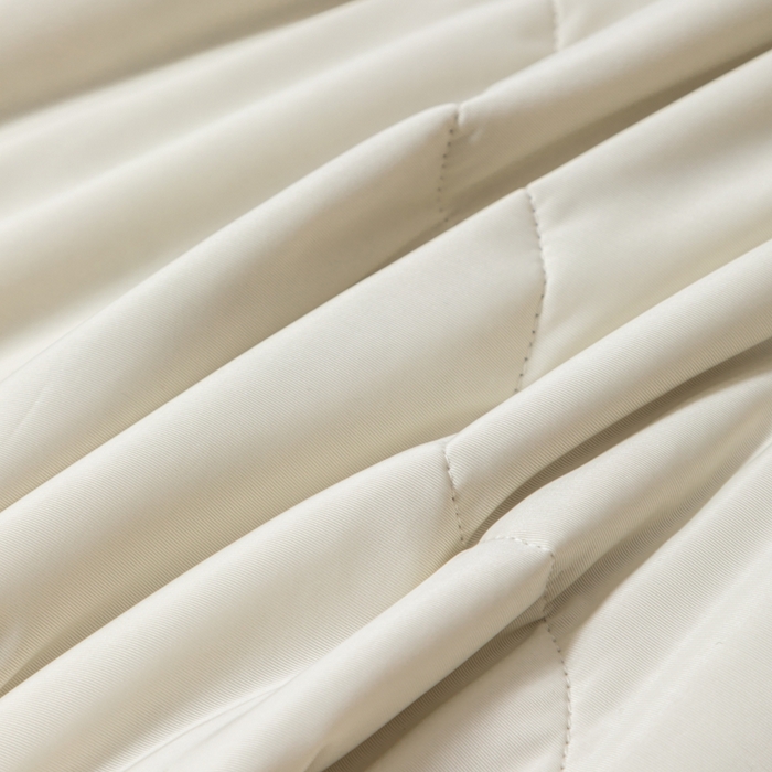 91家纺网 家纺一手货源 找家纺 样样红被业 2025新款抗菌凉感丝夏被 米+灰