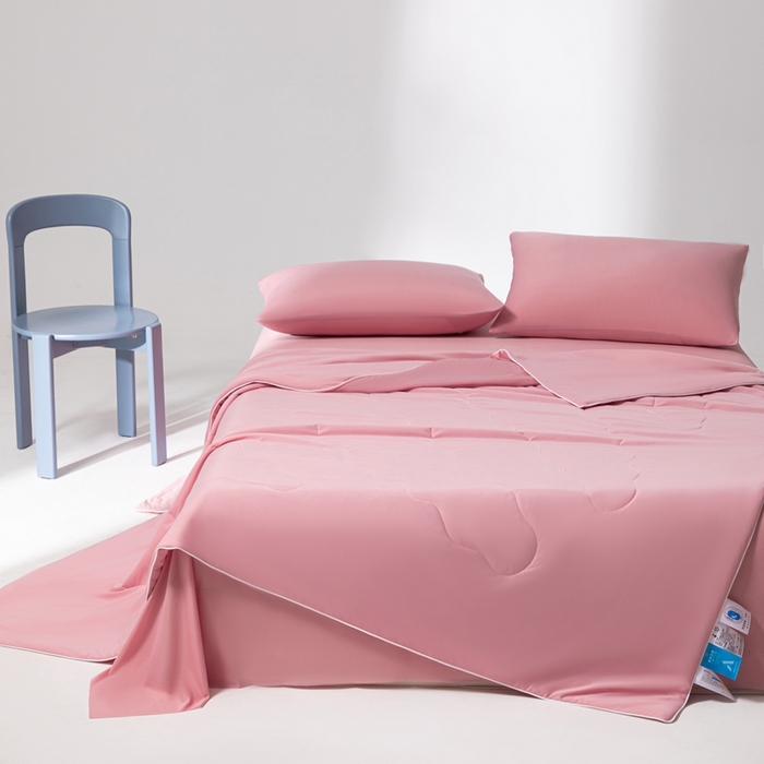 91家纺网 家纺一手货源 找家纺 样样红被业 2025新款抗菌凉感丝夏被 豆沙色