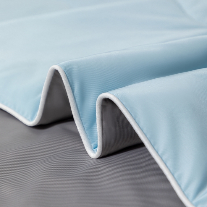 91家纺网 家纺一手货源 找家纺 样样红被业 2025新款抗菌凉感丝夏被 蓝+灰色