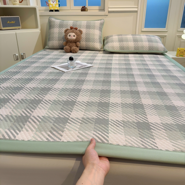 91家纺网 家纺一手货源 找家纺 喜居 2025新款A类凉感豆豆席印花款凉席 晨曦绿