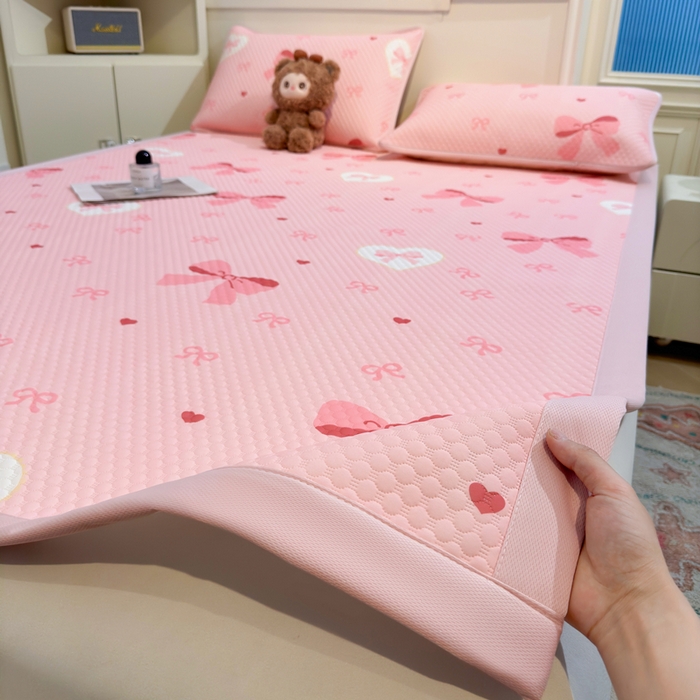 91家纺网 家纺一手货源 找家纺 喜居 2025新款A类凉感豆豆席印花款凉席 粉色之恋