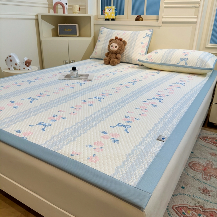 91家纺网 家纺一手货源 找家纺 喜居 2025新款A类凉感豆豆席印花款凉席 花间