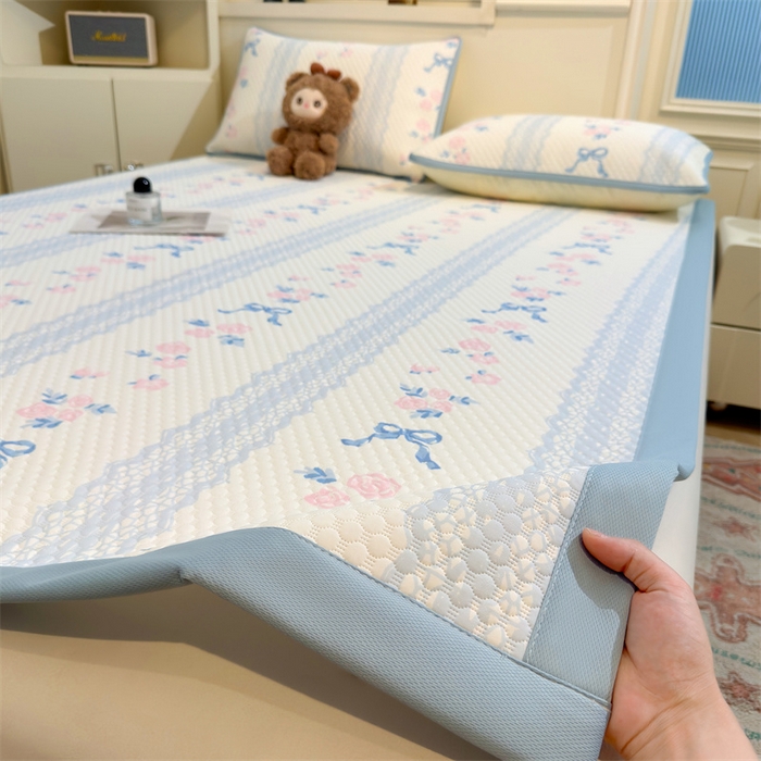 91家纺网 家纺一手货源 找家纺 喜居 2025新款A类凉感豆豆席印花款凉席 花间