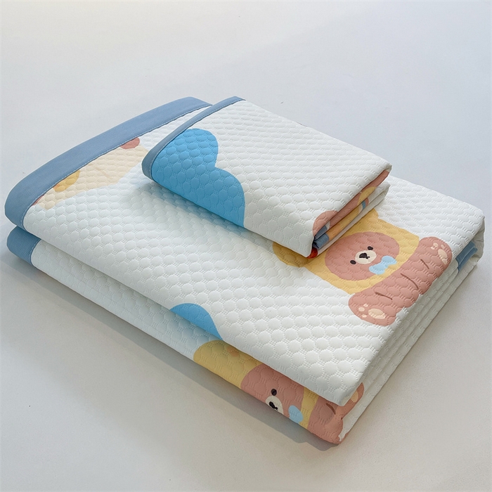 91家纺网 家纺一手货源 找家纺 喜居 2025新款A类凉感豆豆席印花款凉席 萌小熊