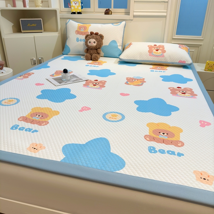 91家纺网 家纺一手货源 找家纺 喜居 2025新款A类凉感豆豆席印花款凉席 萌小熊