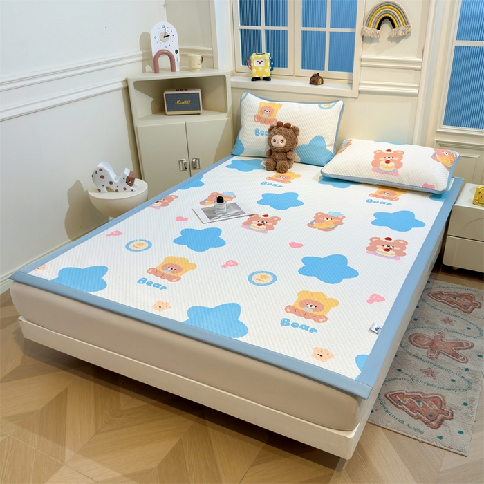 91家纺网 家纺一手货源 找家纺 喜居 2025新款A类凉感豆豆席印花款凉席 萌小熊