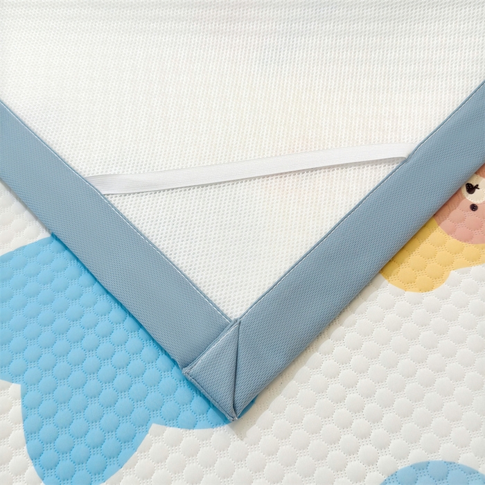 91家纺网 家纺一手货源 找家纺 喜居 2025新款A类凉感豆豆席印花款凉席 萌小熊