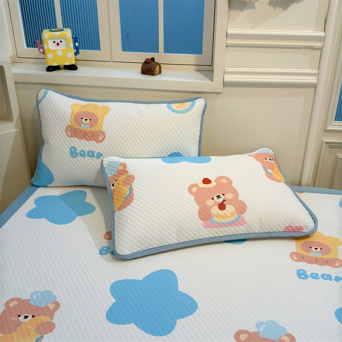 91家纺网 家纺一手货源 找家纺 喜居 2025新款A类凉感豆豆席印花款凉席 萌小熊