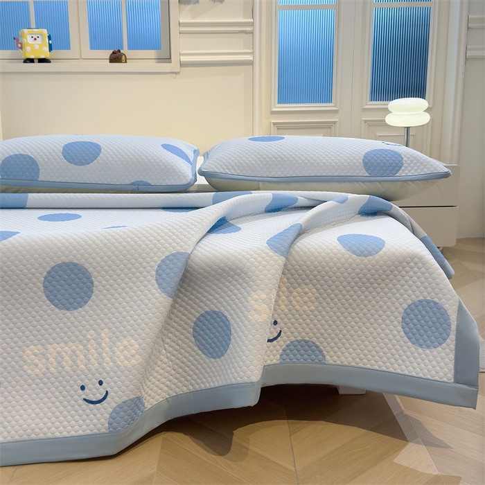 91家纺网 家纺一手货源 找家纺 喜居 2025新款A类凉感豆豆席印花款凉席 微笑-蓝