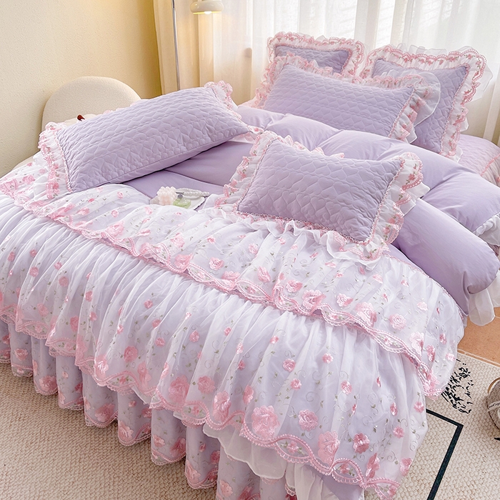 91家纺网 家纺一手货源 找家纺 罗艺轩 2025新款A类珍珠棉花边床裙四件套-梦幻花园 梦幻花园-香芋紫