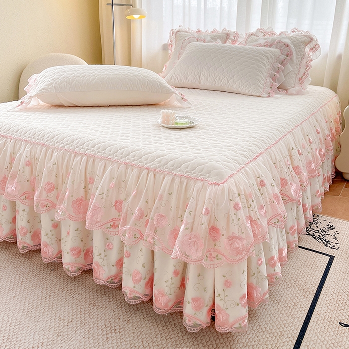 91家纺网 家纺一手货源 找家纺 罗艺轩 2025新款A类珍珠棉花边床裙四件套-梦幻花园 梦幻花园-荷花白