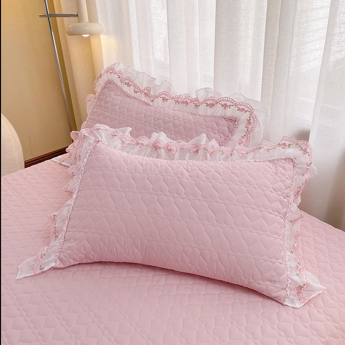 91家纺网 家纺一手货源 找家纺 罗艺轩 2025新款A类珍珠棉花边床裙三件套-梦幻花园 梦幻花园-粉