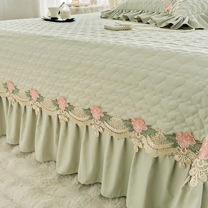 91家纺网 家纺一手货源 找家纺 罗艺轩 2025新款A类珍珠棉全夹棉床盖三件套-玫瑰之恋 玫瑰之恋-碧草绿