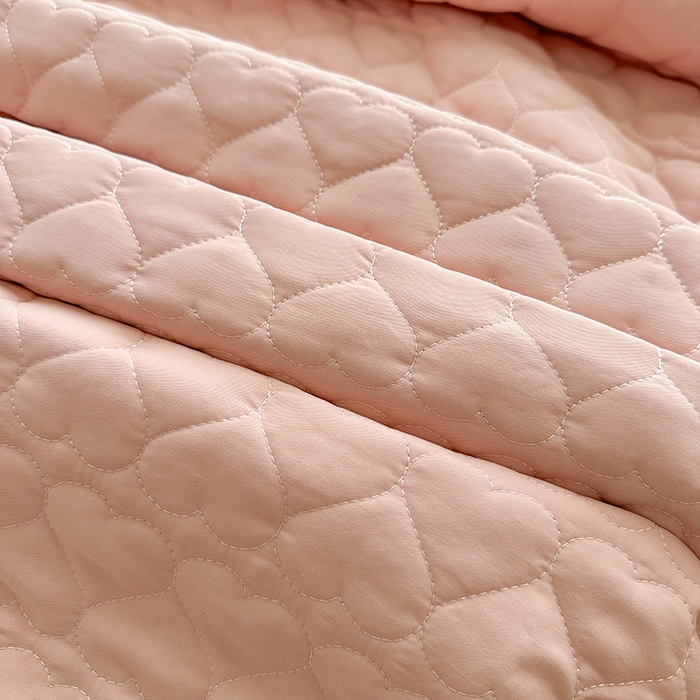 91家纺网 家纺一手货源 找家纺 罗艺轩 2025新款A类珍珠棉全夹棉床盖三件套-玫瑰之恋 玫瑰之恋-豆沙