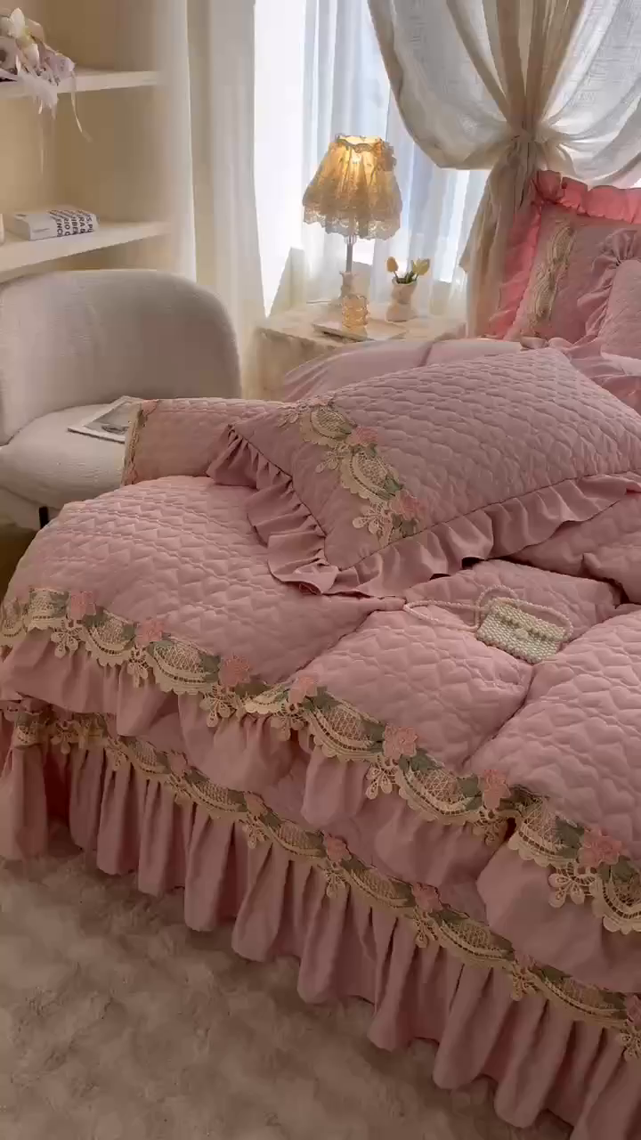 91家纺网 家纺一手货源 找家纺 罗艺轩 2025新款A类珍珠棉全夹棉床盖三件套-玫瑰之恋 玫瑰之恋-粉