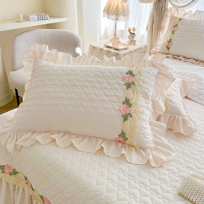 91家纺网 家纺一手货源 找家纺 罗艺轩 2025新款A类珍珠棉全夹棉床盖三件套-玫瑰之恋 玫瑰之恋-荷花白