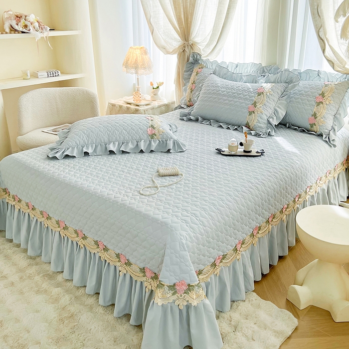 91家纺网 家纺一手货源 找家纺 罗艺轩 2025新款A类珍珠棉全夹棉床盖三件套-玫瑰之恋 玫瑰之恋-蓝灰色