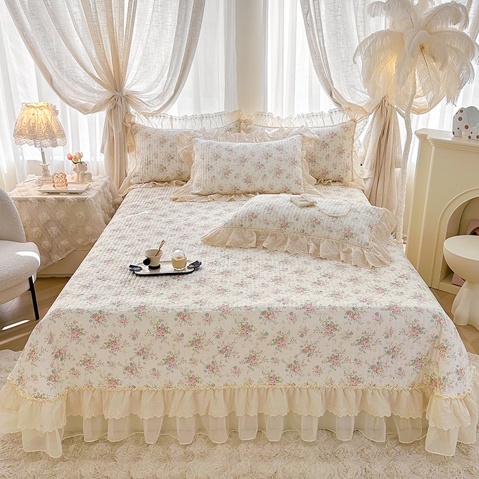 91家纺网 家纺一手货源 找家纺 罗艺轩 2025新款全棉印花花边床盖三件套 瑰夏