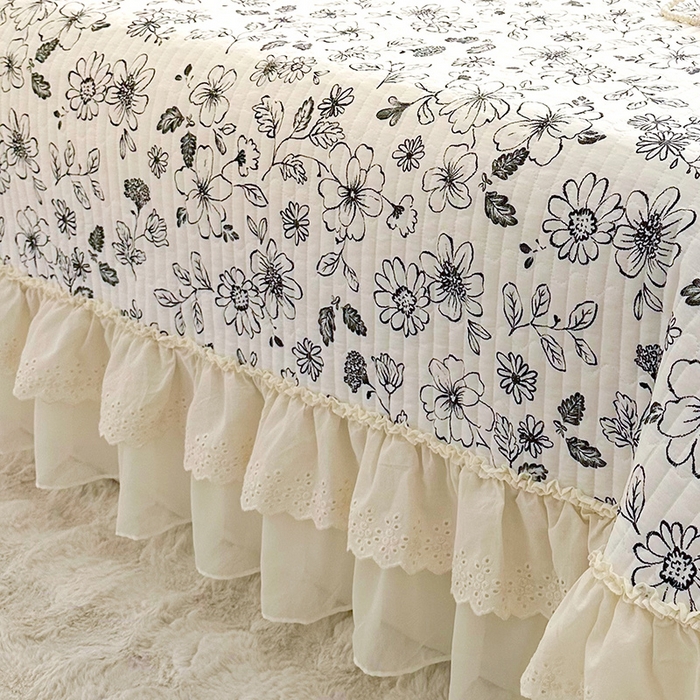 91家纺网 家纺一手货源 找家纺 罗艺轩 2025新款全棉印花花边床盖三件套 迪克奥莱