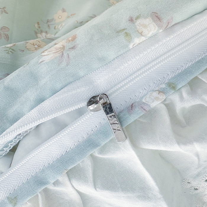 91家纺网 家纺一手货源 找家纺 罗艺轩 2025新款全棉印花花边床盖三件套 花蜜-绿