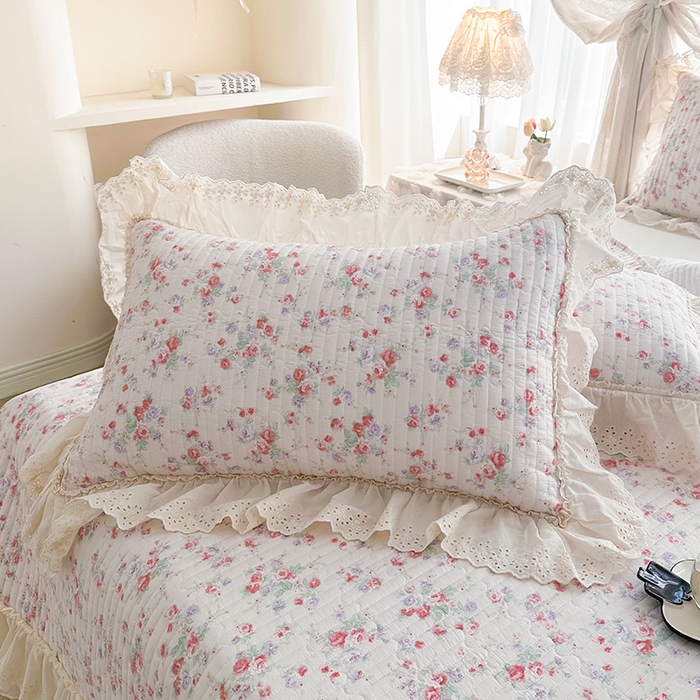 91家纺网 家纺一手货源 找家纺 罗艺轩 2025新款全棉印花花边床盖三件套 洛琳粉