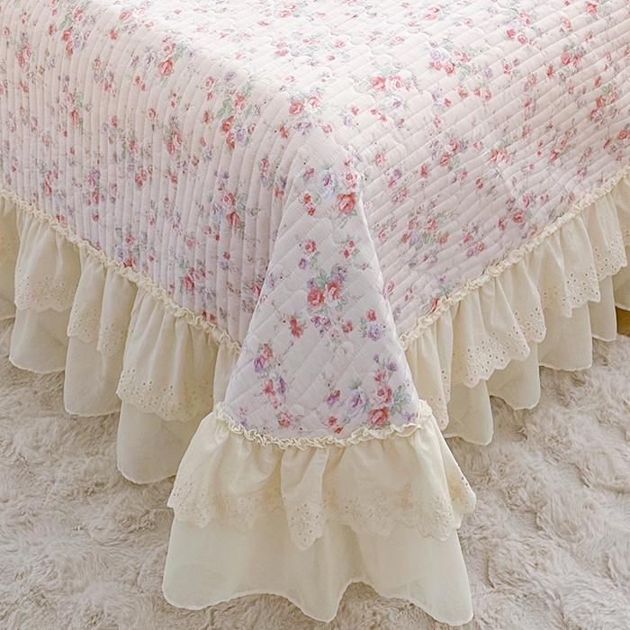 91家纺网 家纺一手货源 找家纺 罗艺轩 2025新款全棉印花花边床盖三件套 洛琳粉