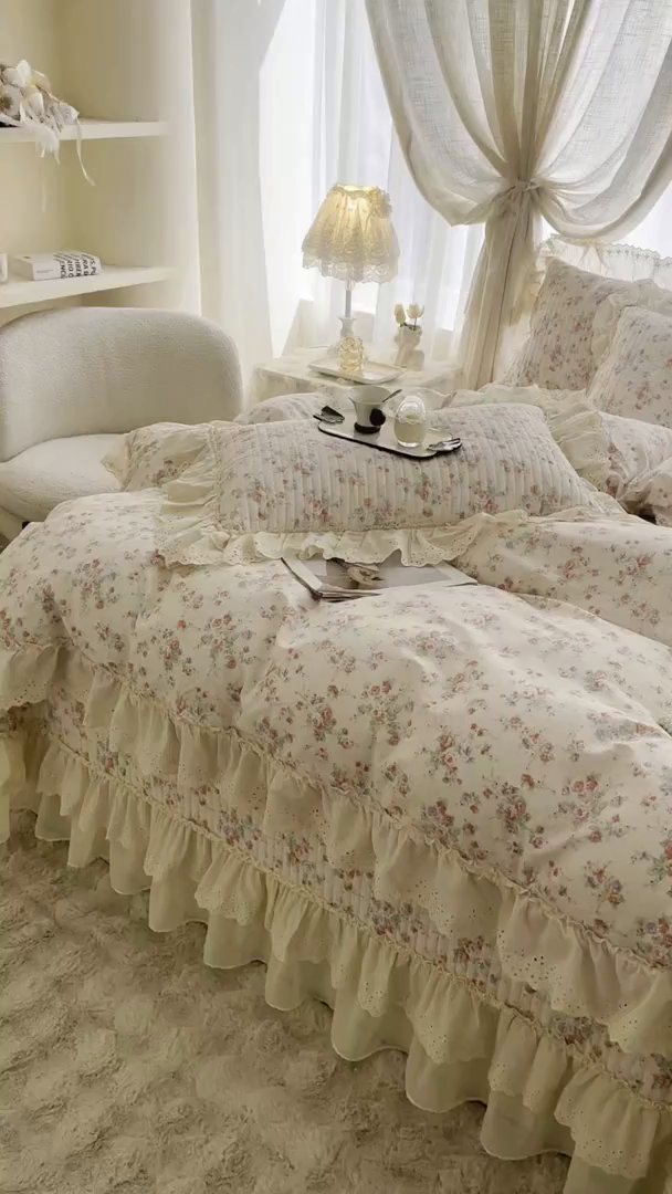 91家纺网 家纺一手货源 找家纺 罗艺轩 2025新款全棉印花花边床盖三件套 洛琳粉