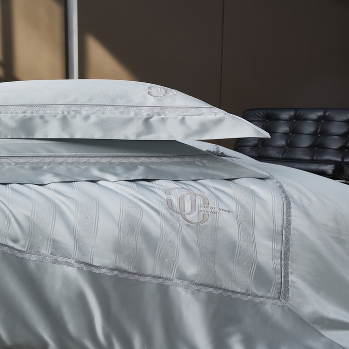 91家纺网 家纺一手货源 找家纺 （总）居梦雅 2025新款春夏新品发布￨「奢雅」· 七彩丝提花缎｜意大利进口锦棉