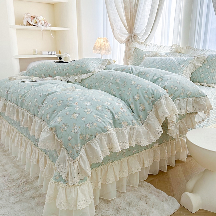 91家纺网 家纺一手货源 找家纺 罗艺轩 2025新款全棉印花花边床盖四件套 花蜜-绿