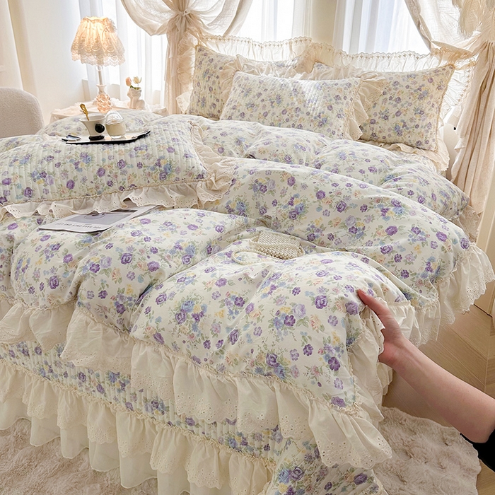 91家纺网 家纺一手货源 找家纺 罗艺轩 2025新款全棉印花花边床盖四件套 绮丽花海-蓝紫