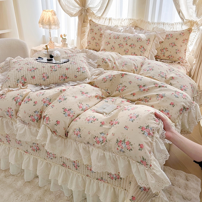 91家纺网 家纺一手货源 找家纺 罗艺轩 2025新款全棉印花花边床盖四件套 绮丽花海-香槟