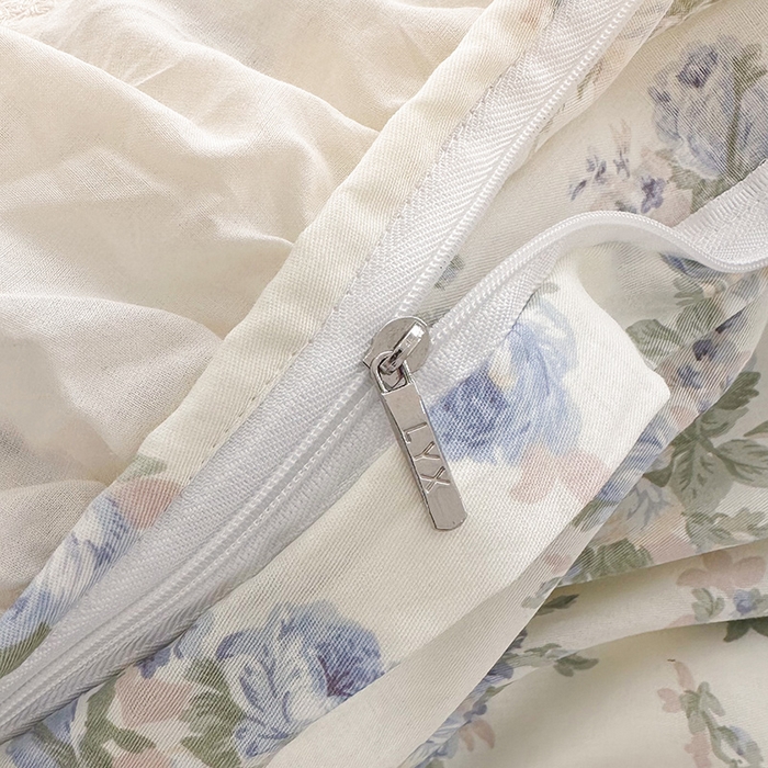 91家纺网 家纺一手货源 找家纺 罗艺轩 2025新款全棉印花花边床盖四件套 芊寻花语