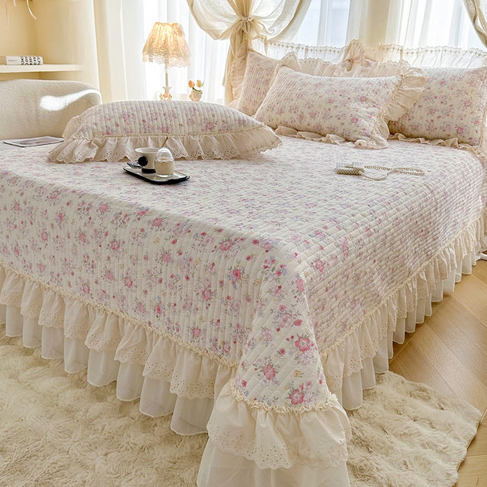 91家纺网 家纺一手货源 找家纺 罗艺轩 2025新款全棉印花花边床盖四件套 语曼-粉