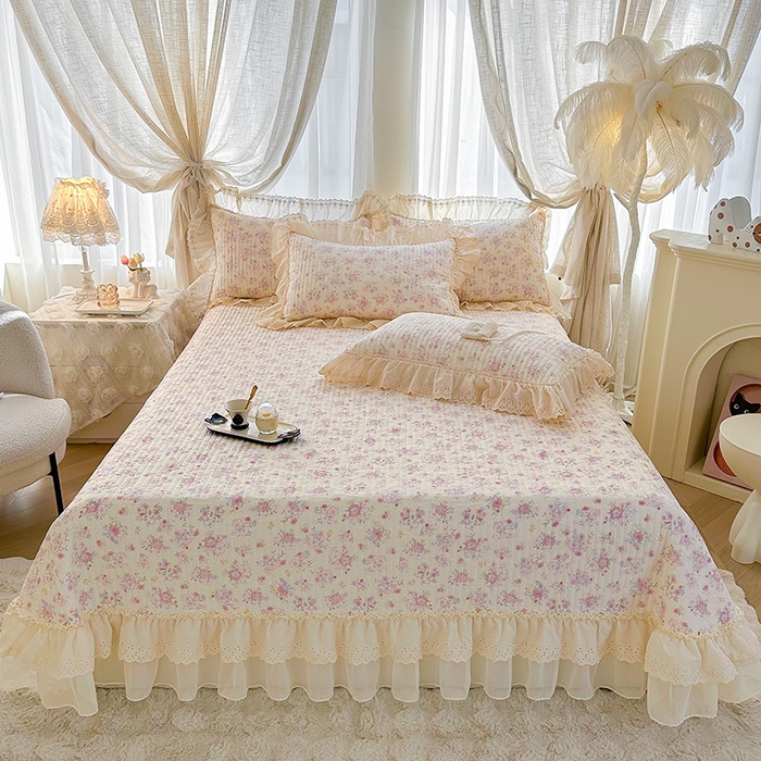 91家纺网 家纺一手货源 找家纺 罗艺轩 2025新款全棉印花花边床盖四件套 语曼-粉