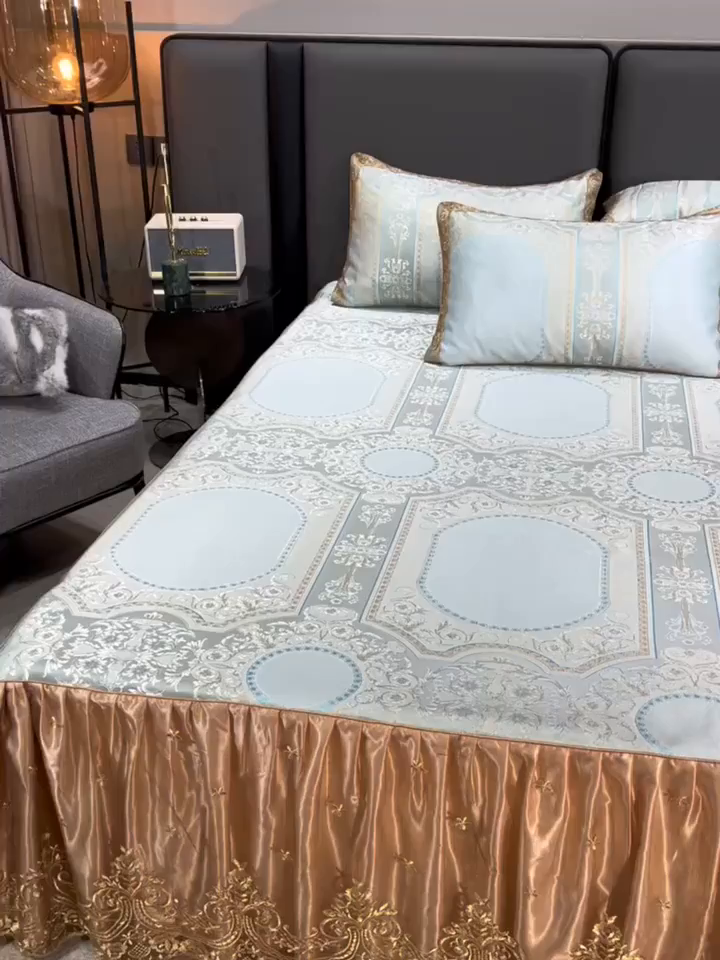 91家纺网 家纺一手货源 找家纺 罗艺轩 2025新款欧式色织大提花床裙凉席 绘梦