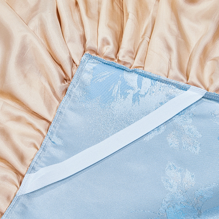 91家纺网 家纺一手货源 找家纺 罗艺轩 2025新款欧式色织大提花床裙凉席 情依