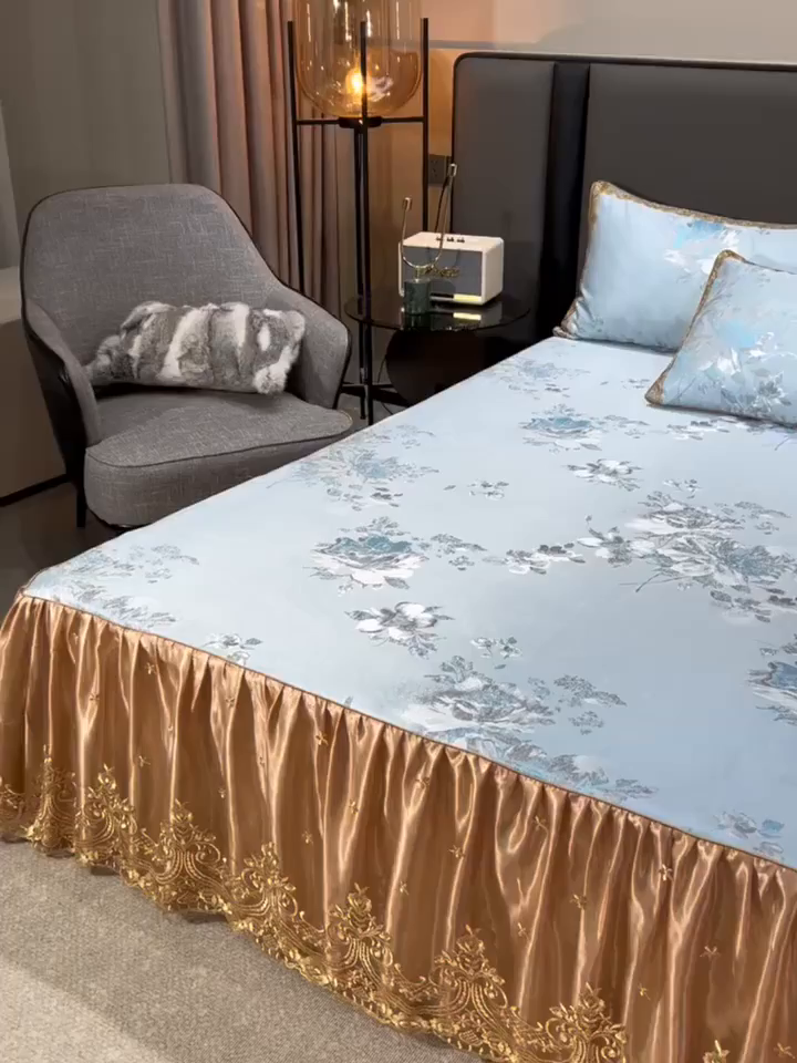 91家纺网 家纺一手货源 找家纺 罗艺轩 2025新款欧式色织大提花床裙凉席 情依